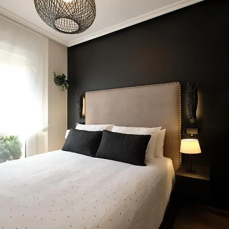 El Balconcillo, Elegante En El Centro Апартаменты Хихон