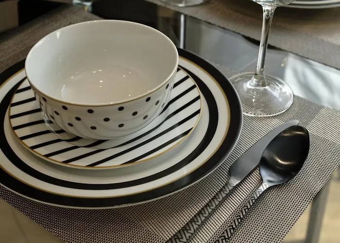 El Balconcillo, Elegante En El Centro *