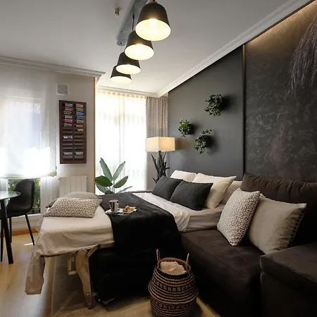 El Balconcillo, Elegante En El Centro Διαμέρισμα Χιχόν