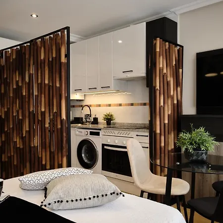 El Balconcillo - Elegante En El Centro - Grupo Querbes Appartement Gijón